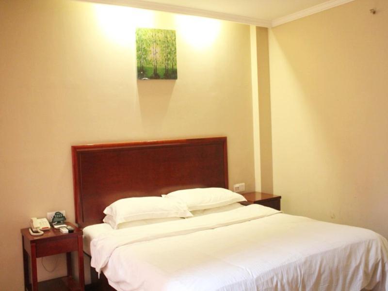 Greentree Inn Henan Kaifeng Gulou Square Express Hotel 외부 사진