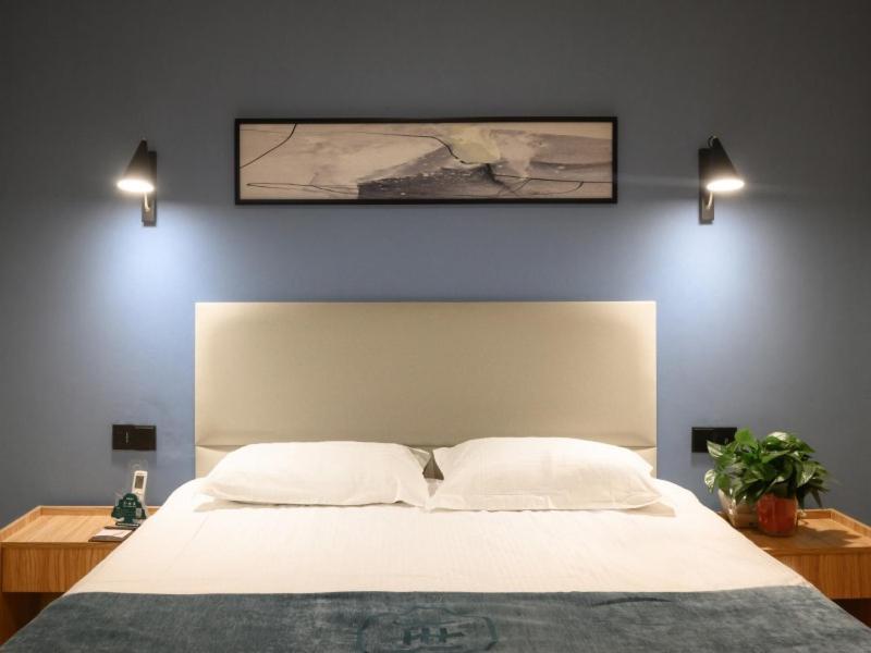 Greentree Inn Henan Kaifeng Gulou Square Express Hotel 외부 사진